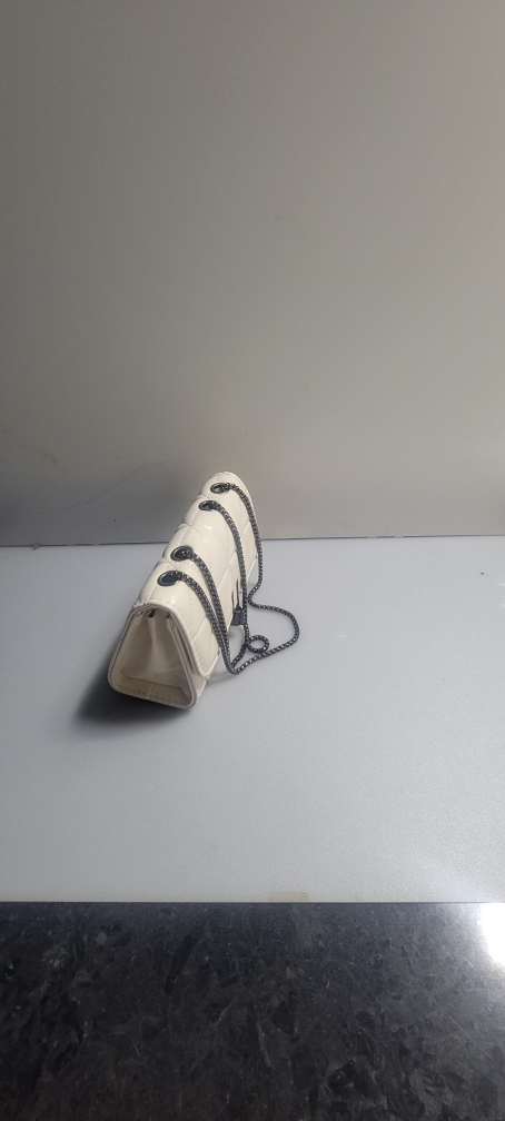 Quilted Chain Shoulder Bag