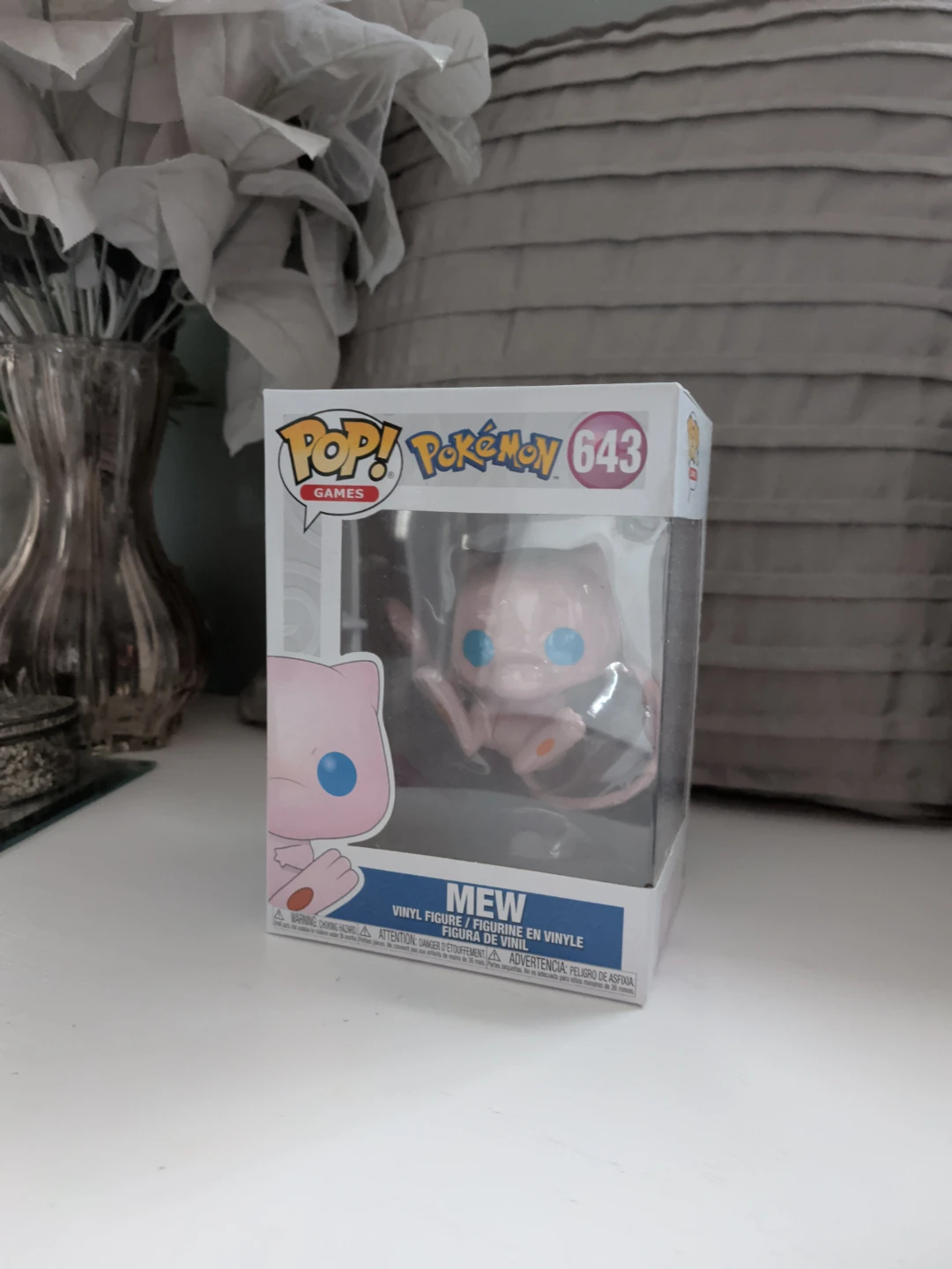 Funko Pop! Pokémon Mew #643 Vinyl Figgure