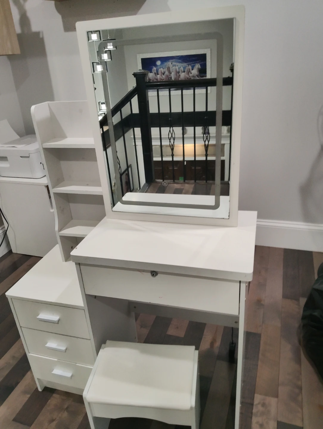 White Vanity Set with Lighted Mirror and Stool - photo 2