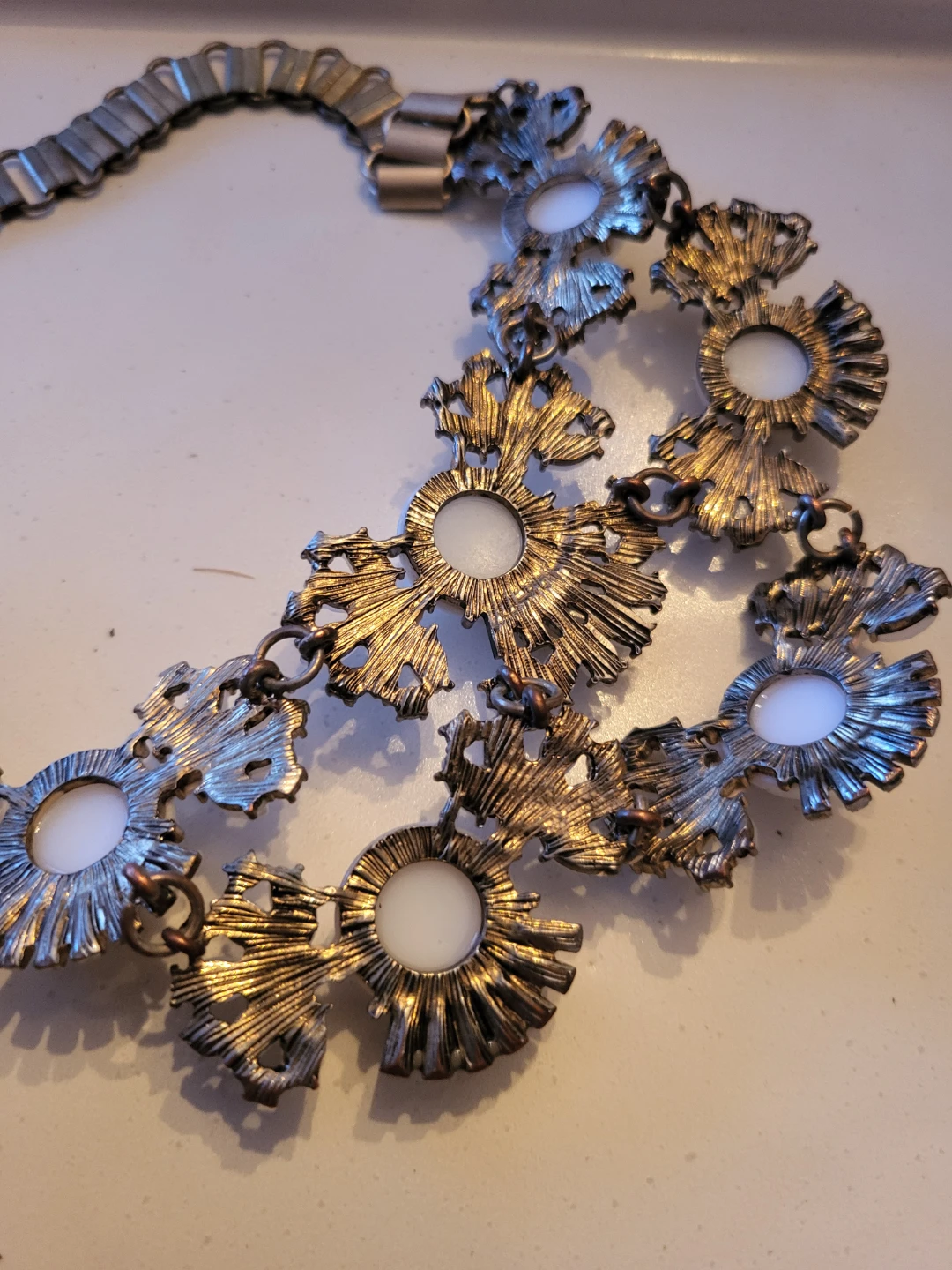 Vintage Necklace with Pearls and Crystals - photo 3