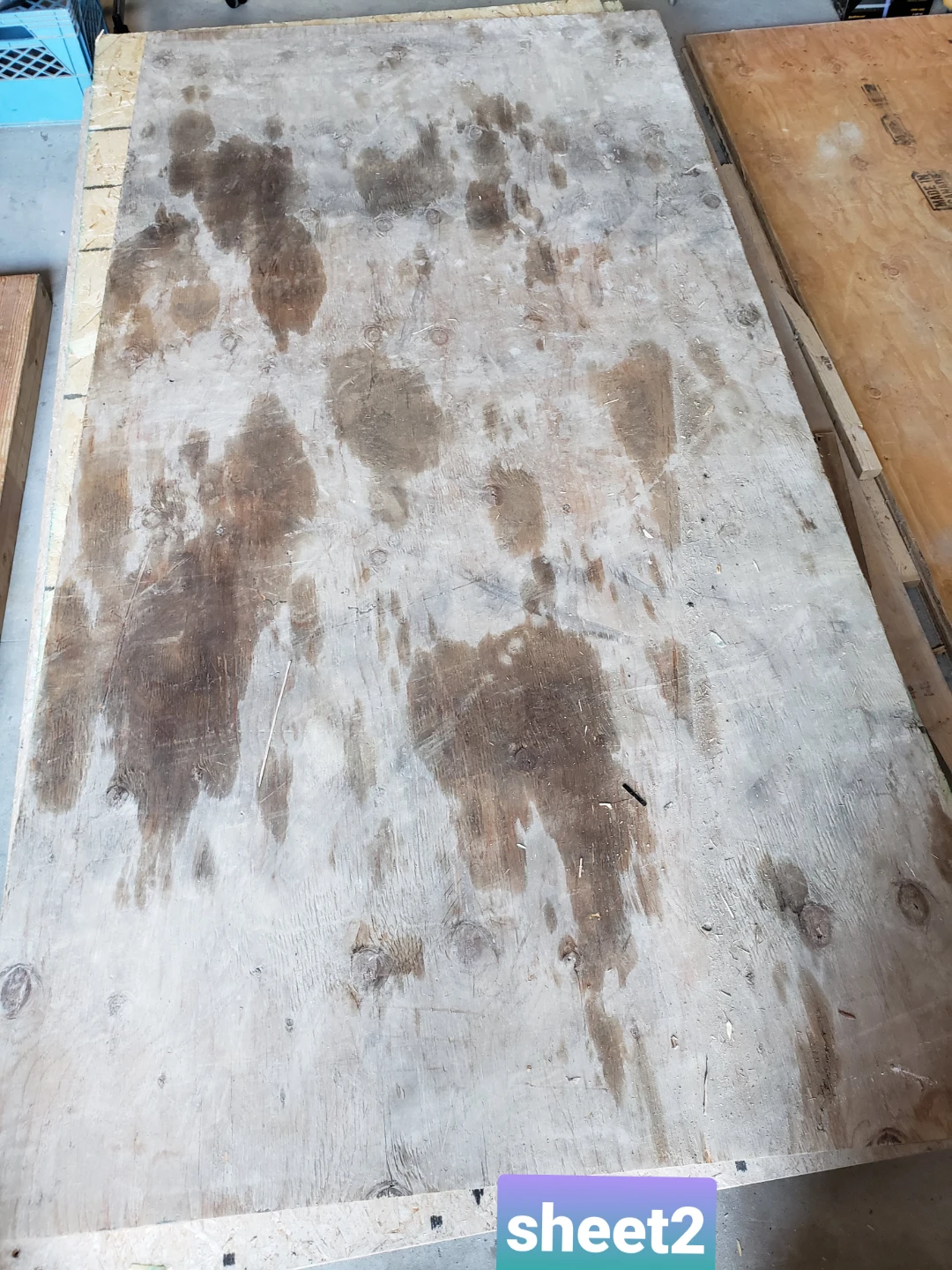 5/8 full Plywood Sheets (2) $80 - photo 3