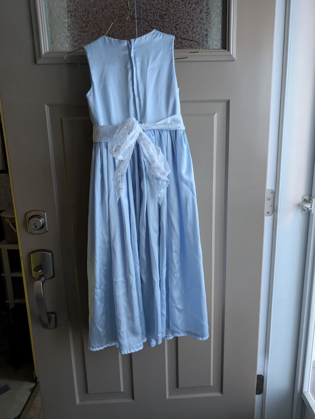 Girls sz 7 Satin Gown - photo 2