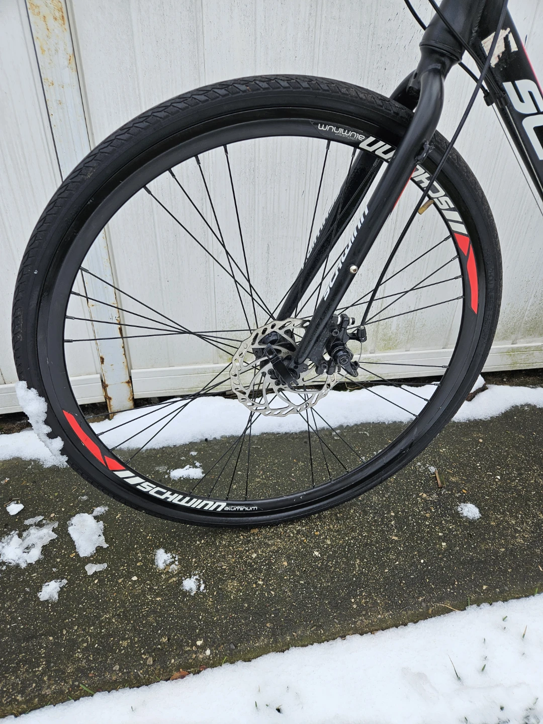 Schwinn Hybrid Bike - photo 5