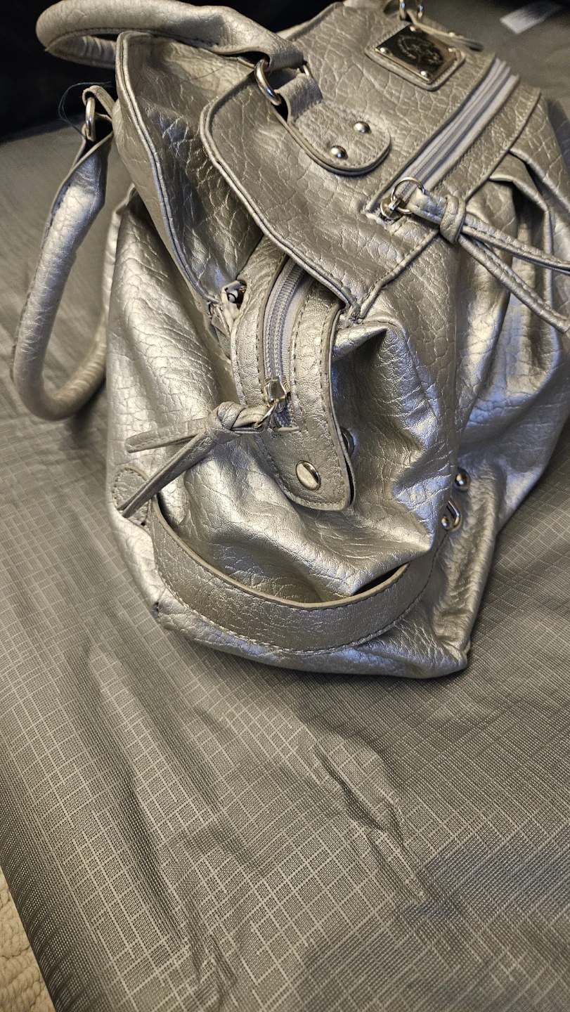 Beverly Hills Polo Club Silver Faux Leather Handbag - photo 5