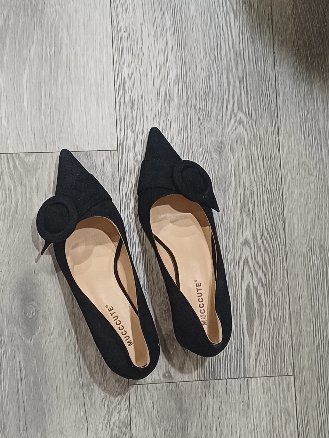 MUCCoute Black Suede Bow Heels