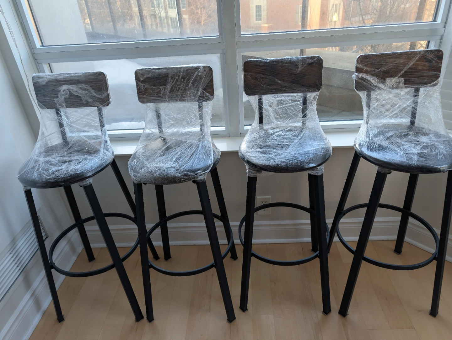 Set of 4 Bar Stools