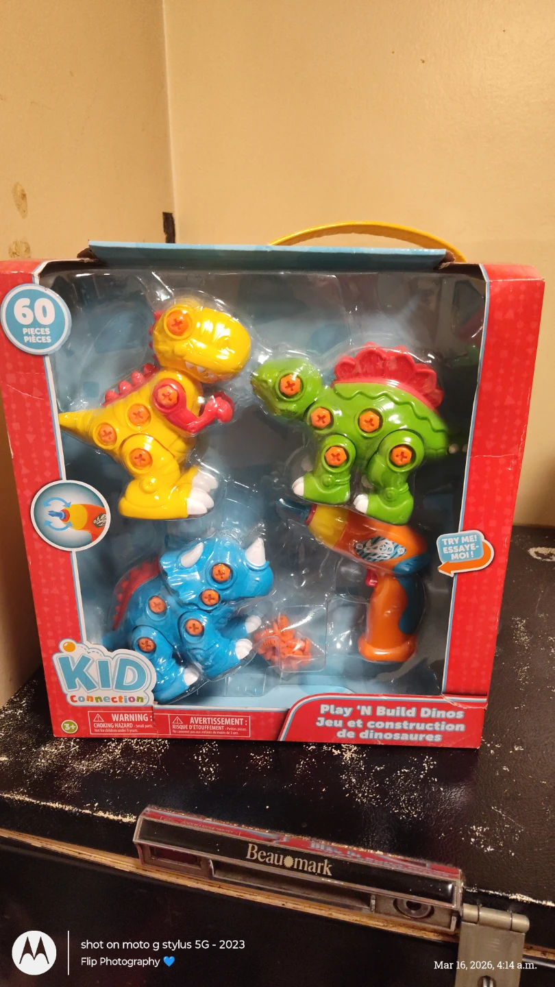 Kid Connection Play 'N Build Dinos Construction Toy Set