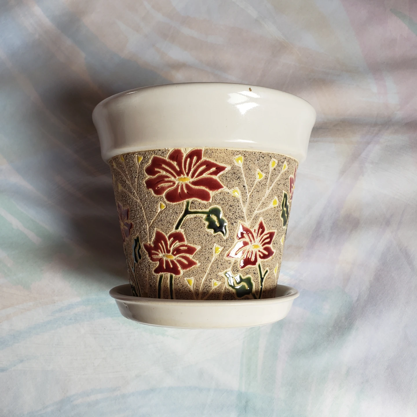 Classic Ceramic Plant Pot with Tray