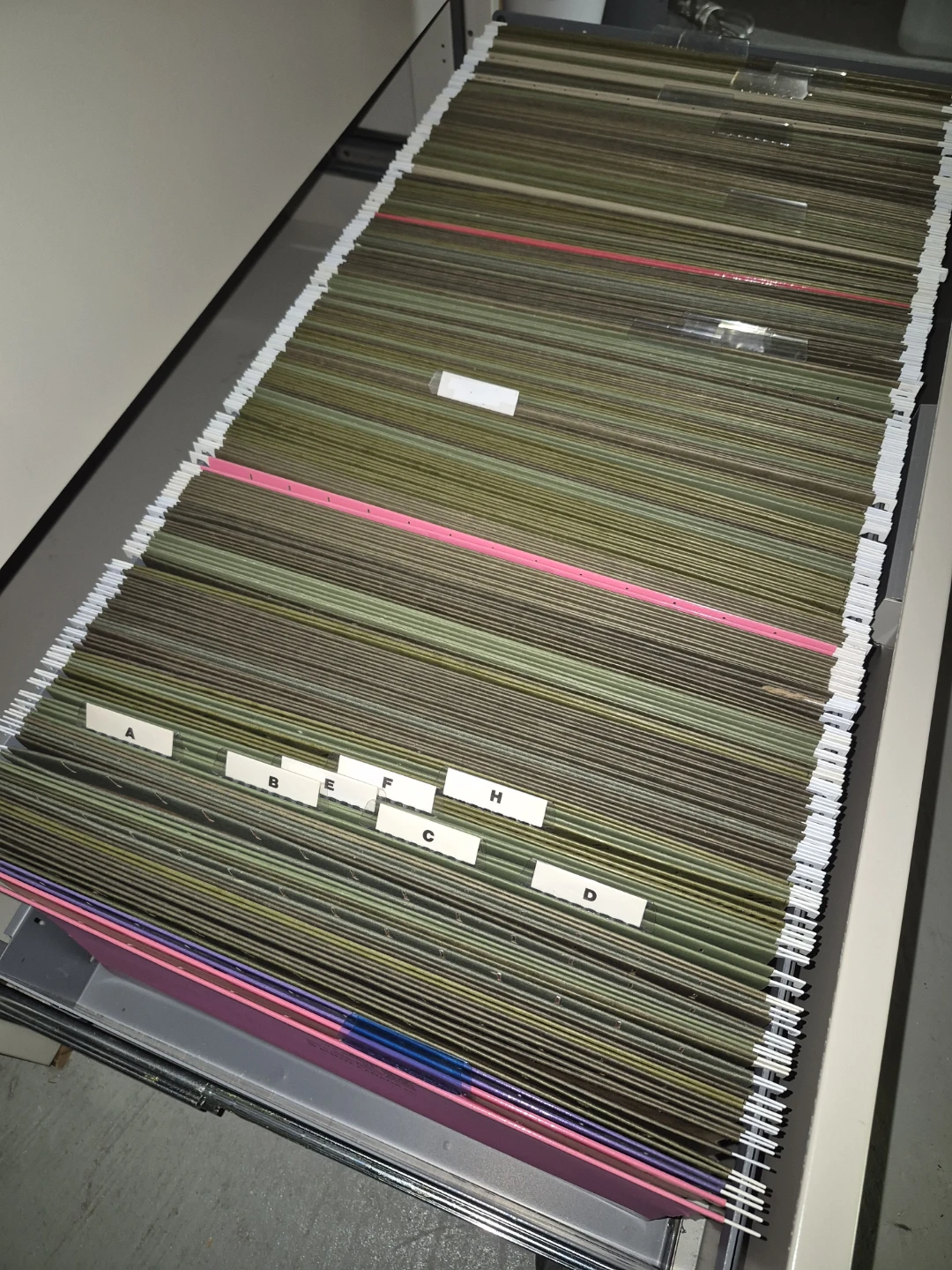 3-Drawer Metal Filing Cabinet with Hanging Files - photo 2
