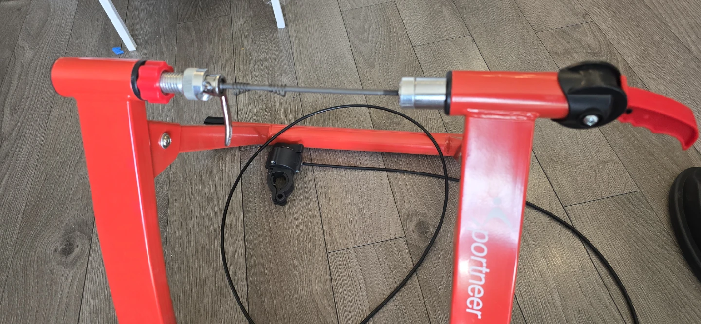 FREE Sportneer Bike Trainer 🥕 - photo 2