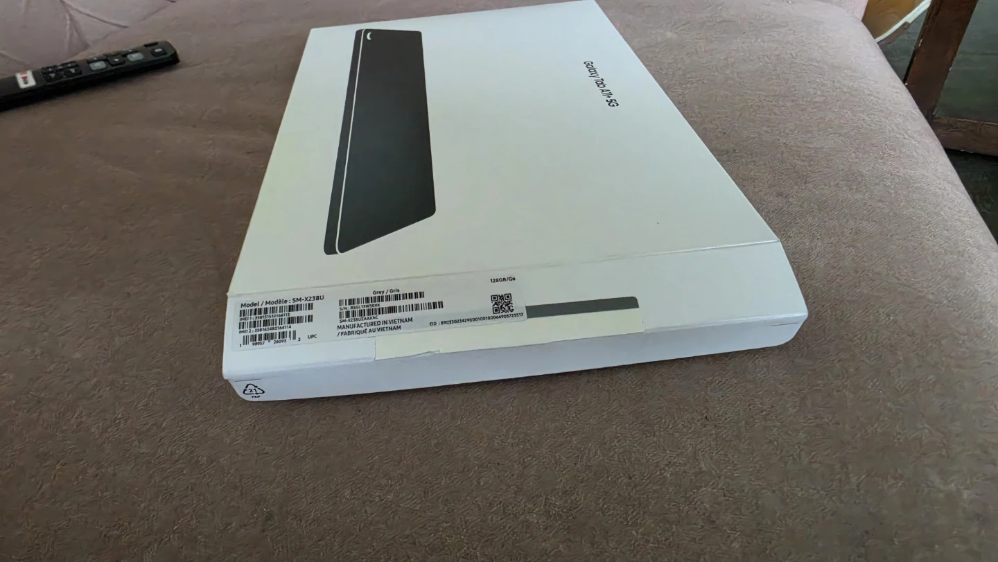 BRAND NEW!! OPEN BOX Samsung Galaxy Tab A11+ 5G Cellular - photo 4