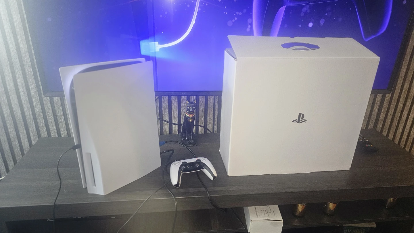 PlayStation 5 Console with Controller and Box - photo 2