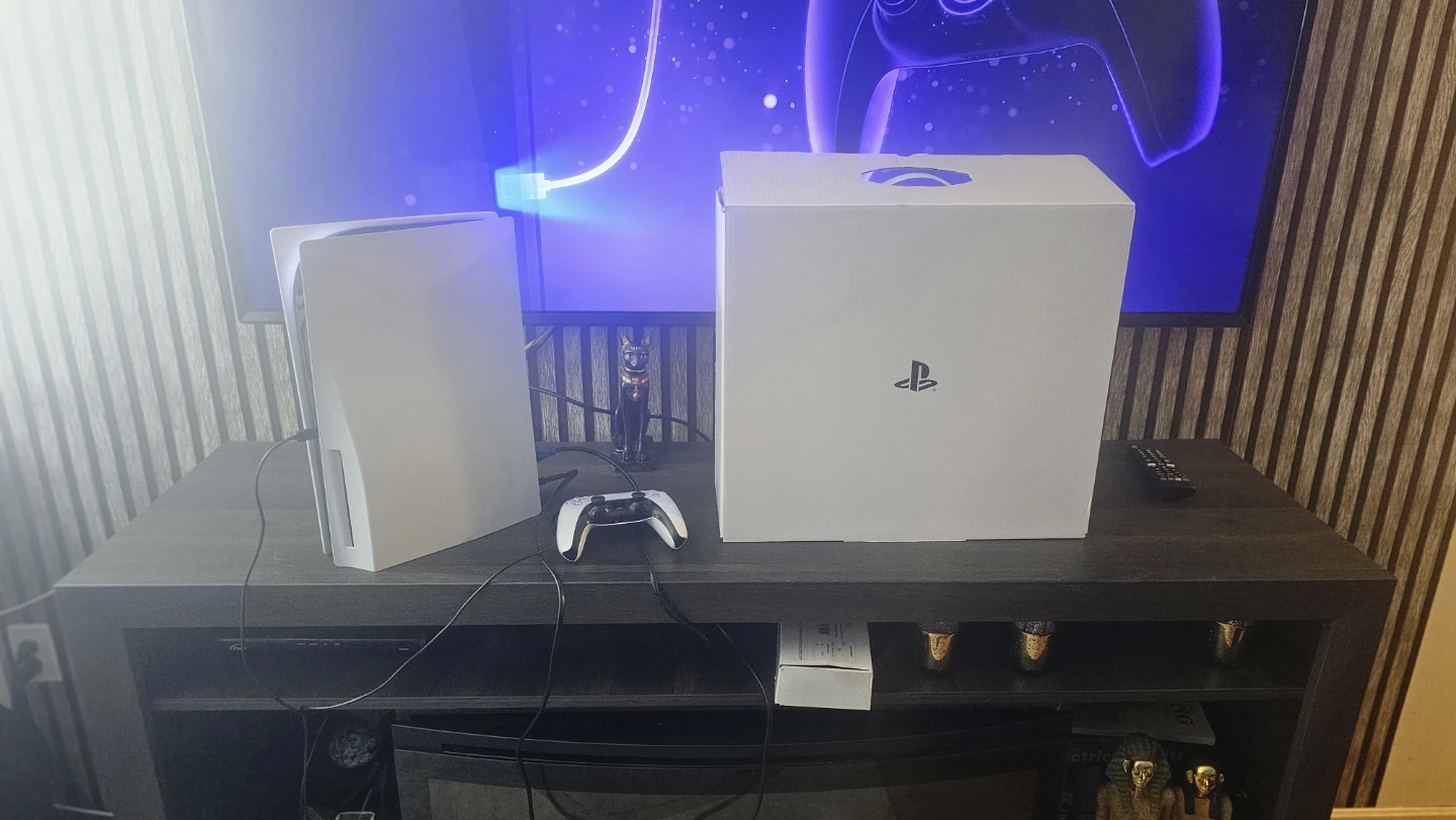 PlayStation 5 Console with Controller and Box - photo 4
