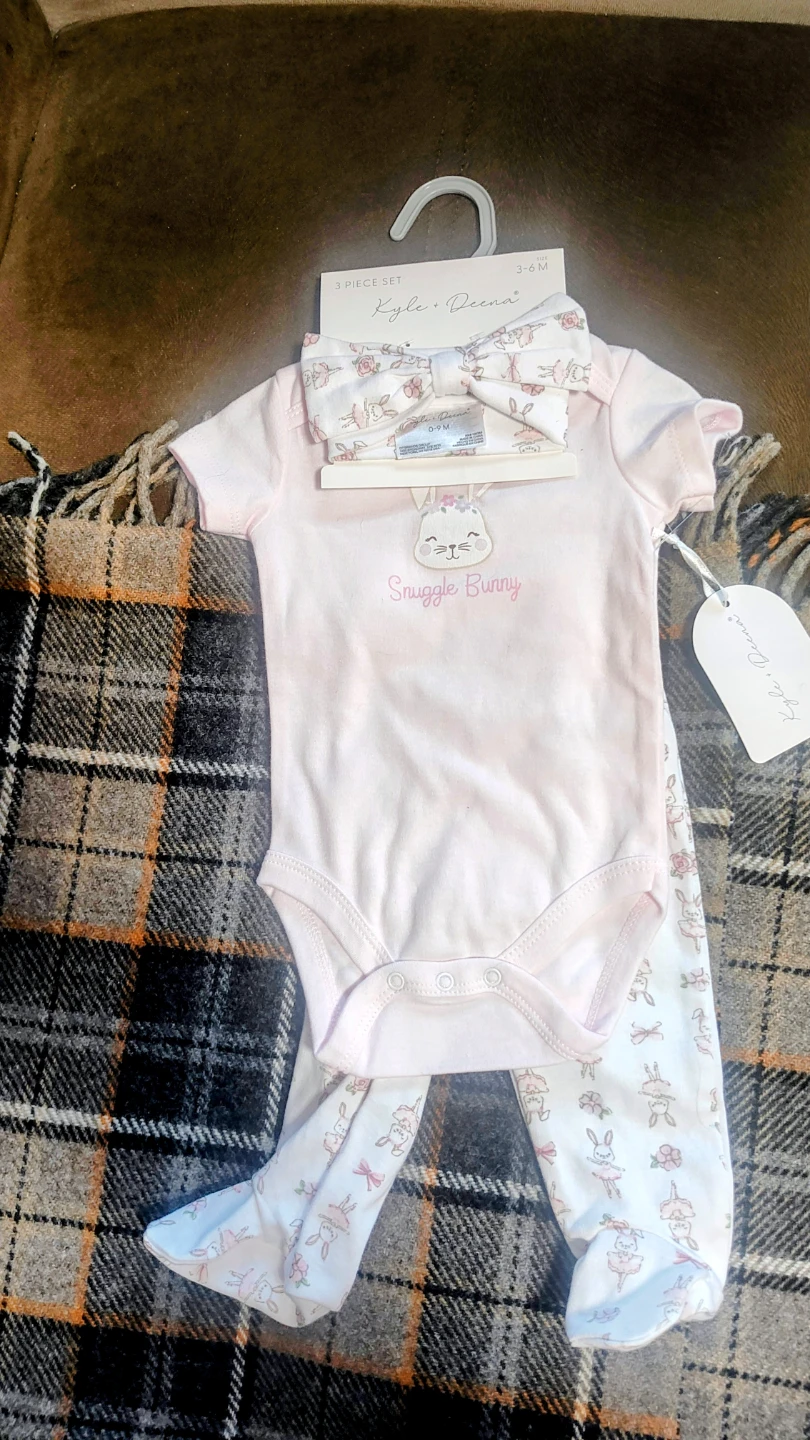 Three sets of baby girl.Set - 3-6 Months