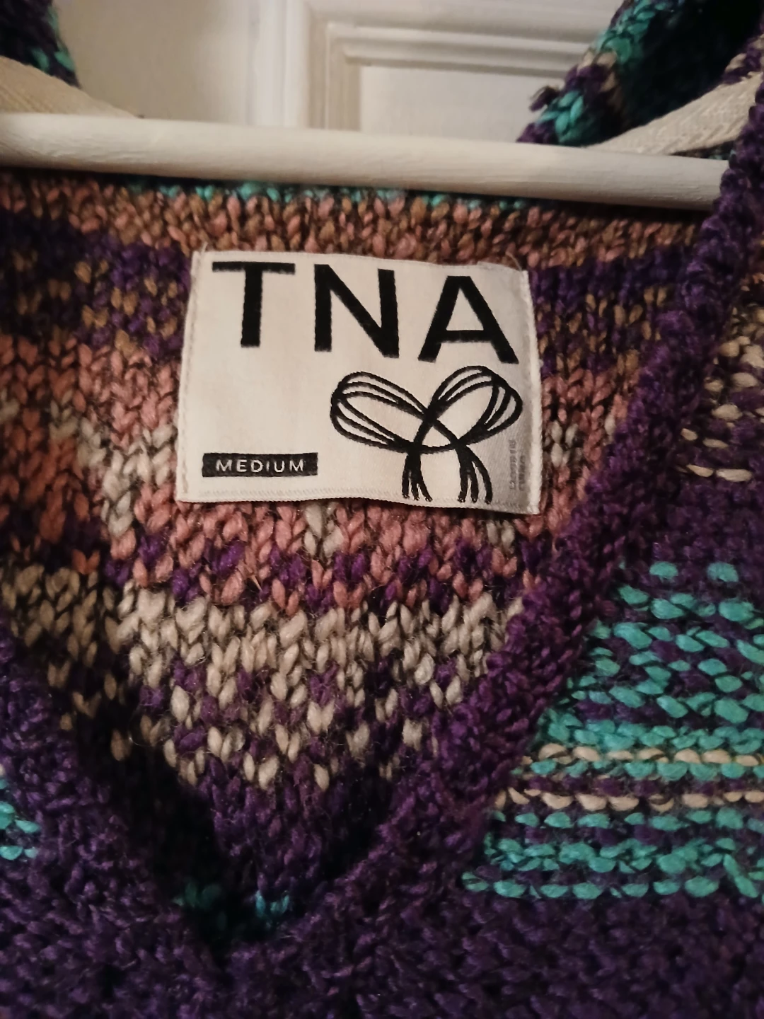 TNA Striped Hoodie Medium - photo 3