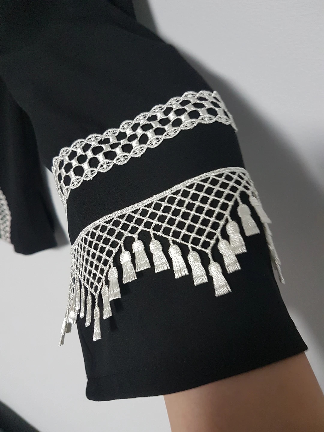 Karen Millen Black Embroidered Tassel Top - photo 3