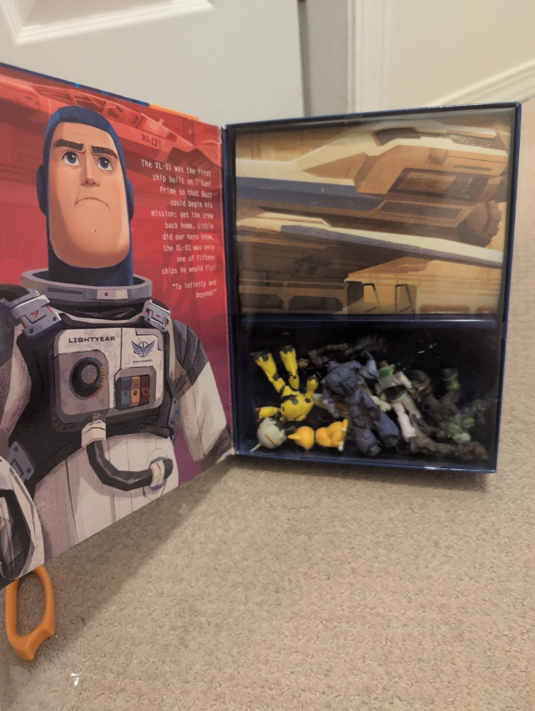 Disney Pixar Lightyear My Busy Books Storybook & Figurines - photo 3