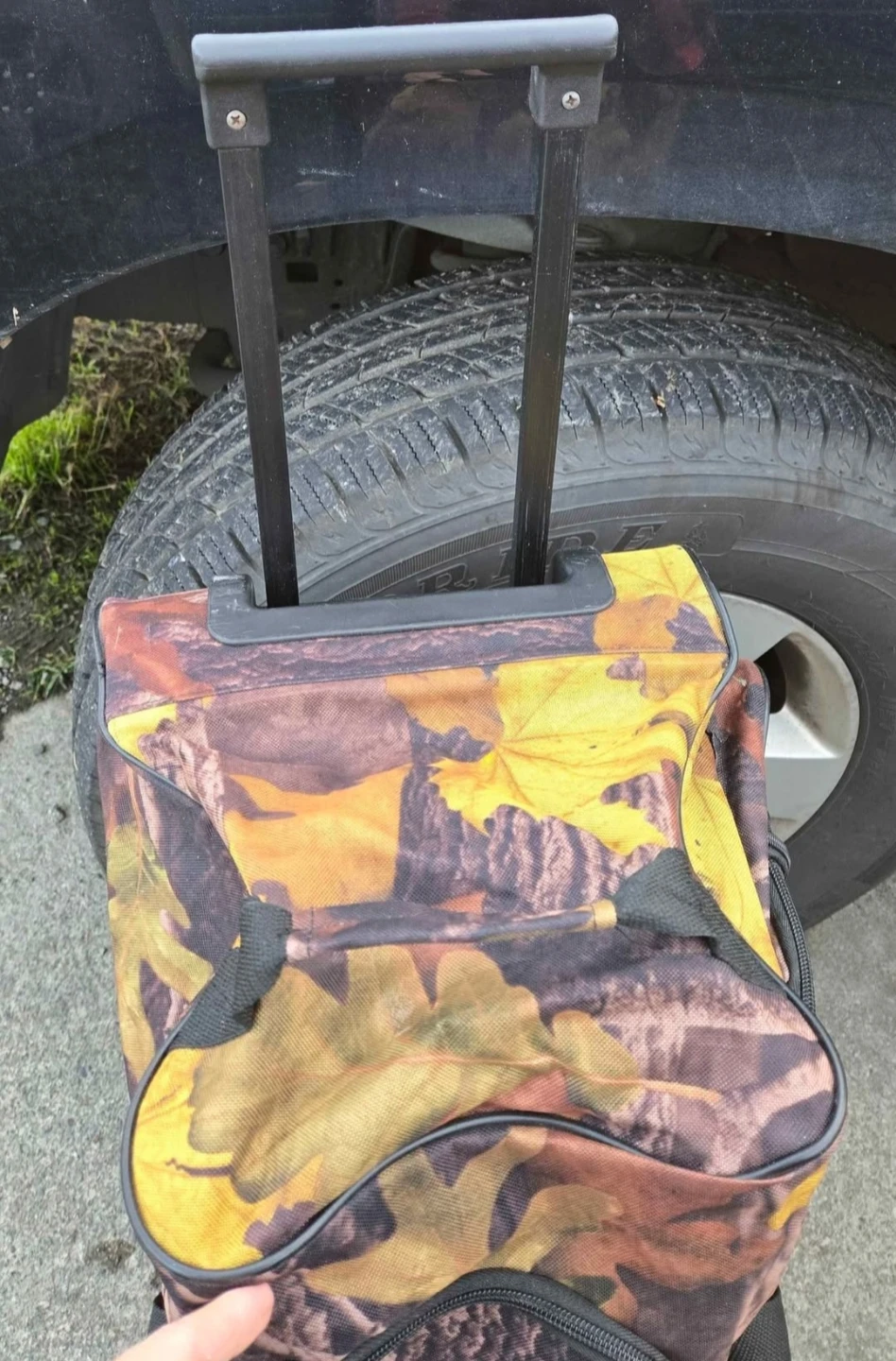 Rolling Camo Bag - photo 5