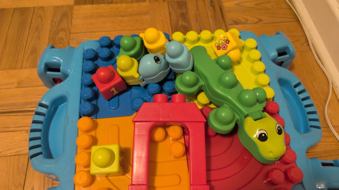Mega Bloks First Builders Learn Table - photo 4