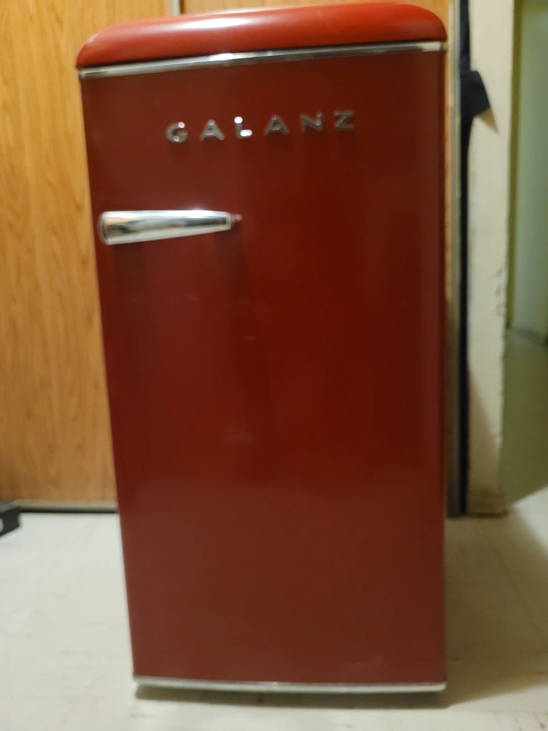 Galanz Retro Mini Refrigerator - Red