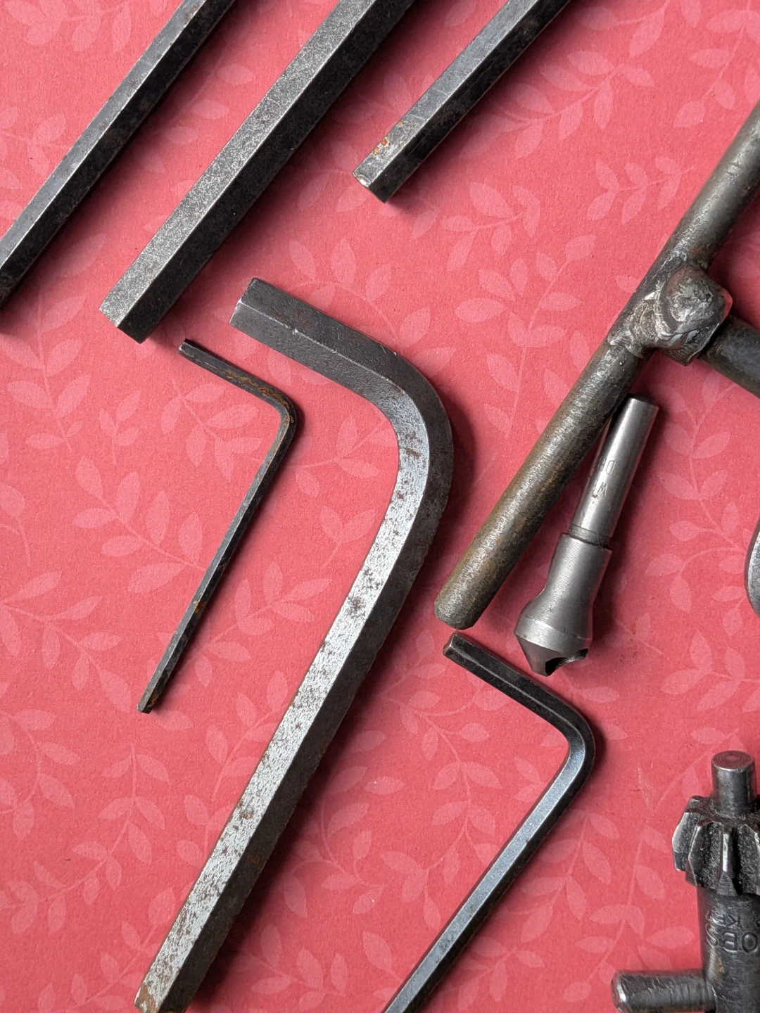 Assorted Allen Keys and Drill Chuck Key price for all - photo 2