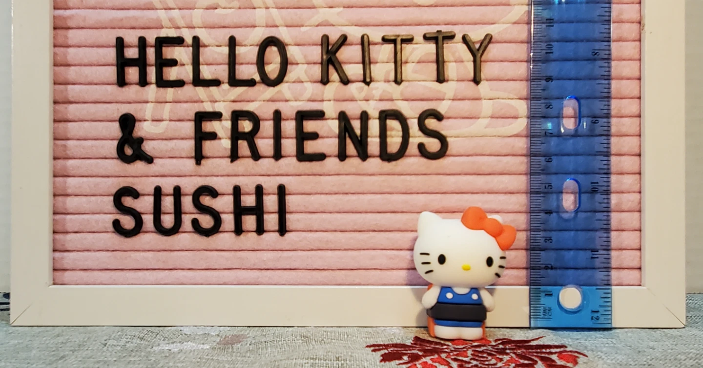 Hello Kitty & Friend Sushi Figure - Hello Kitty