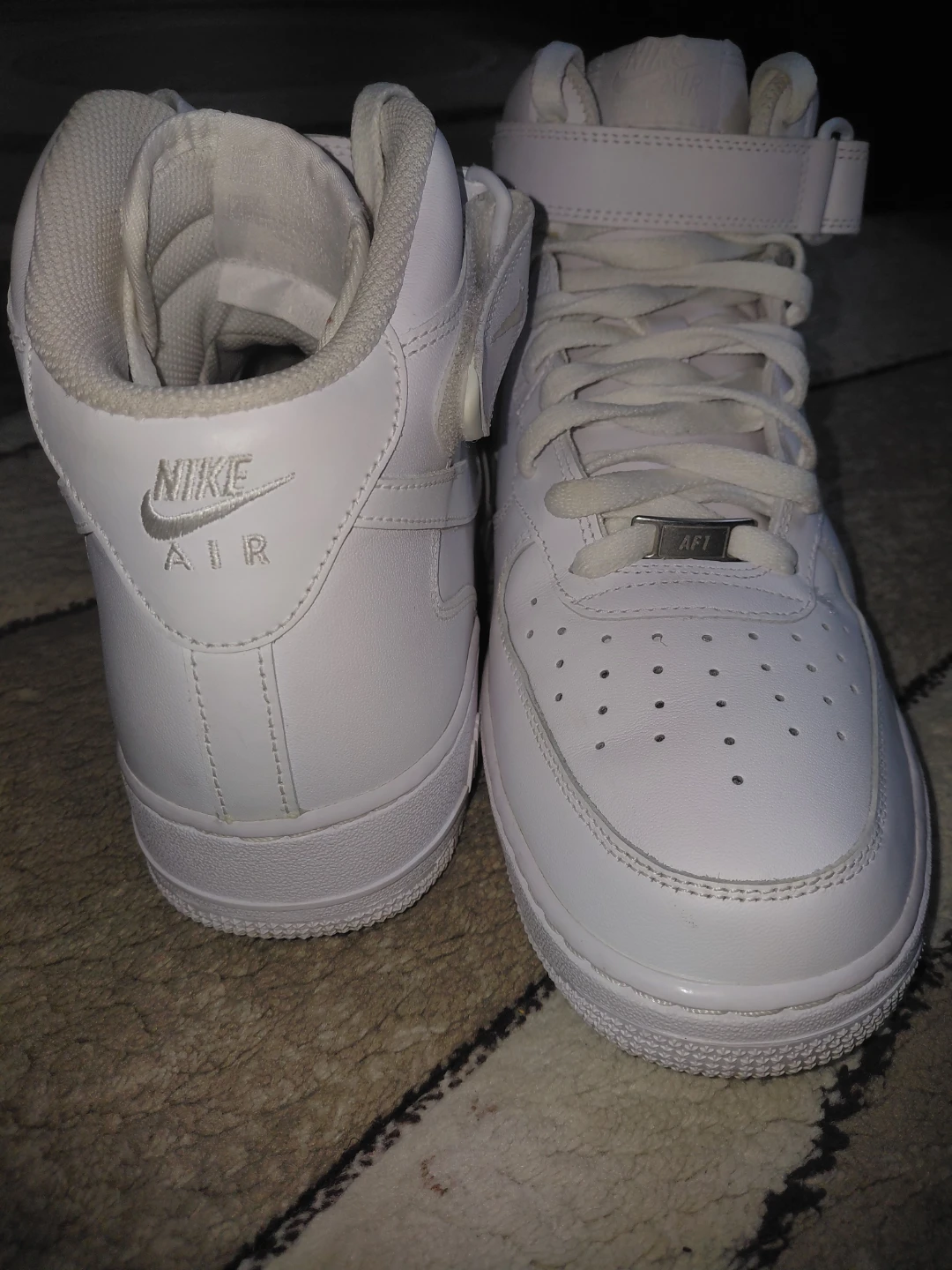 Nike Air Force 1 Mid White Sneakers - photo 3
