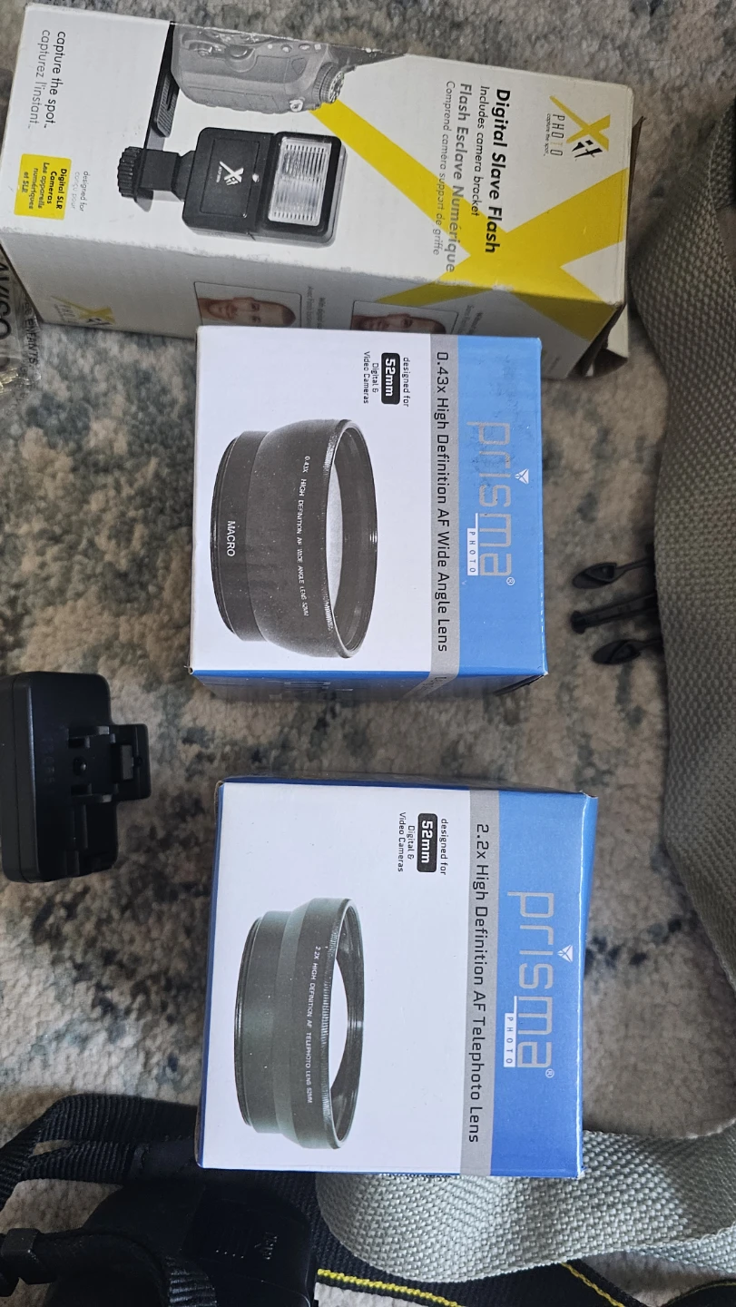 Nikon D3300 DSLR Camera with Lens and Accessories - photo 3