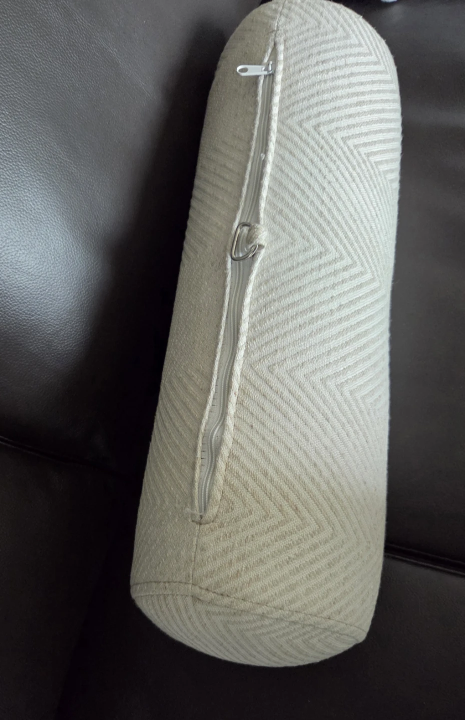 #🤎🥕FREE Bolster Pillow