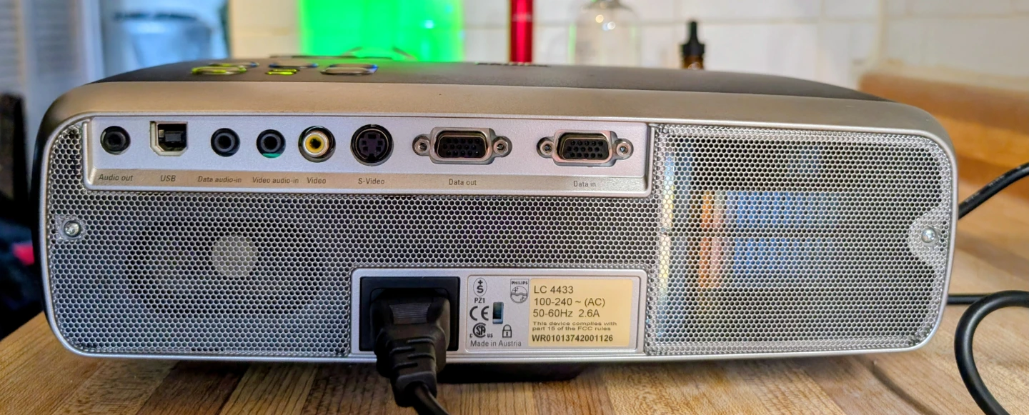 Vintage Philips LC 4433 Projector - photo 3