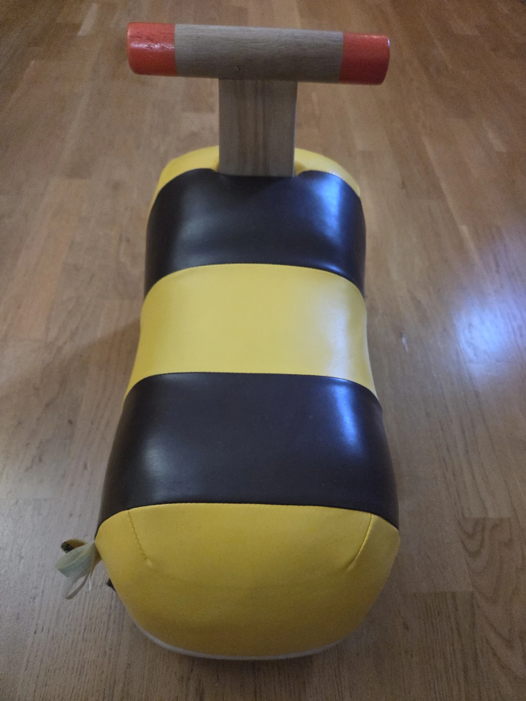 B. Bumblebee Ride-On Toy - photo 4
