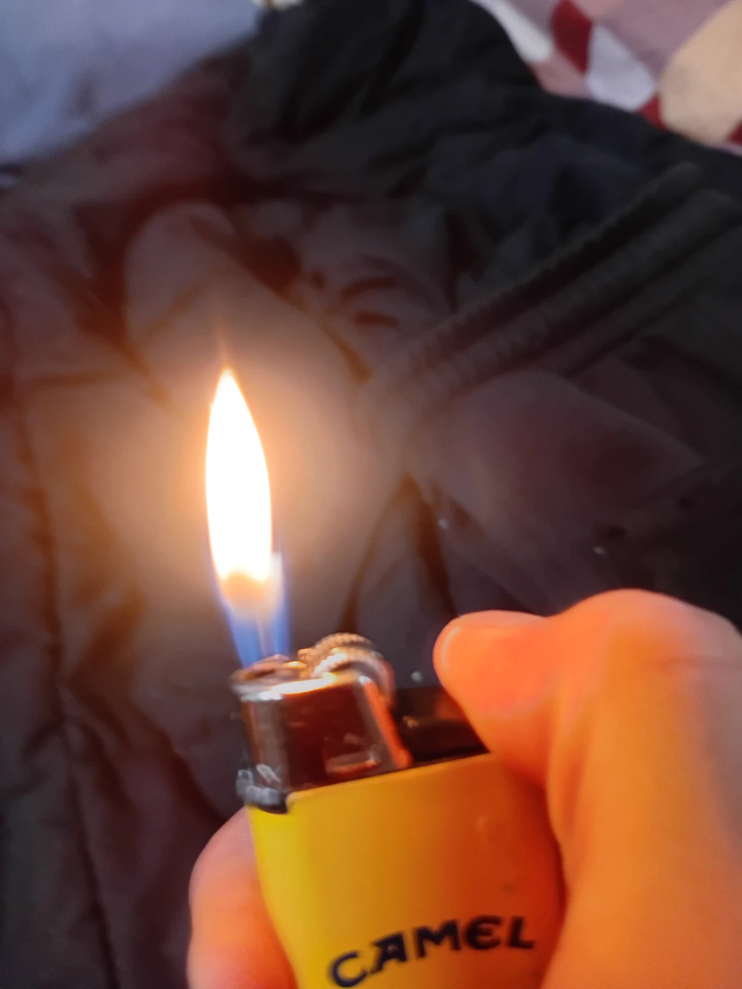 Yellow Camel Lighter - photo 2