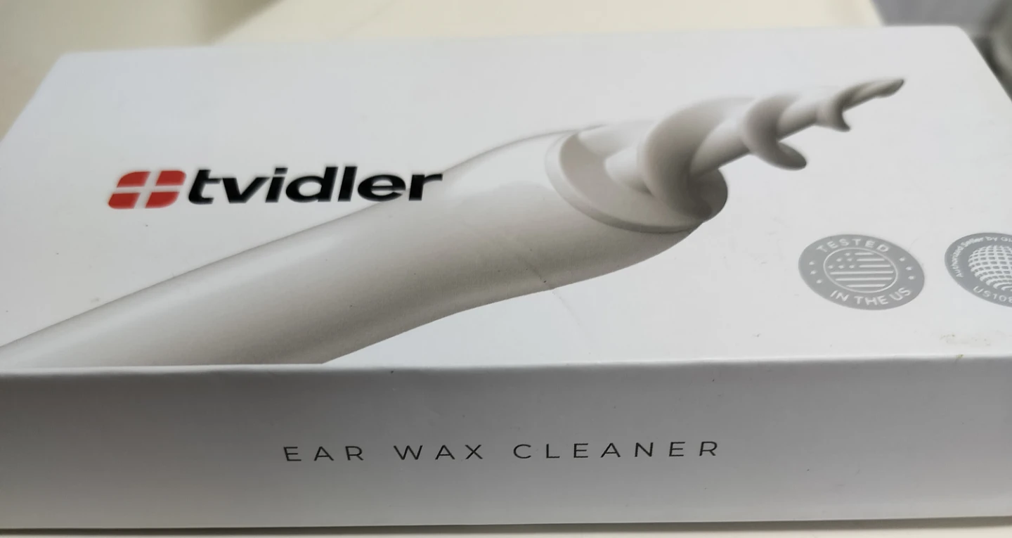 Tvidler Ear Wax Cleaner with 1 Handle & 6 Tip Heads
