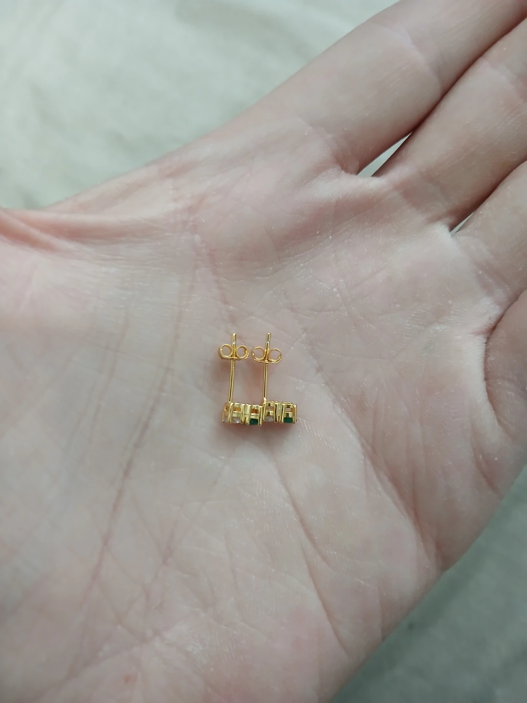 18K Gold Stud Earrings With Green And White Cubic Zirconia Gems - photo 4