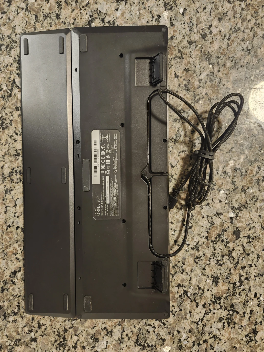 Razer Ornata V3 Gaming Keyboard with Wrist Rest - photo 2
