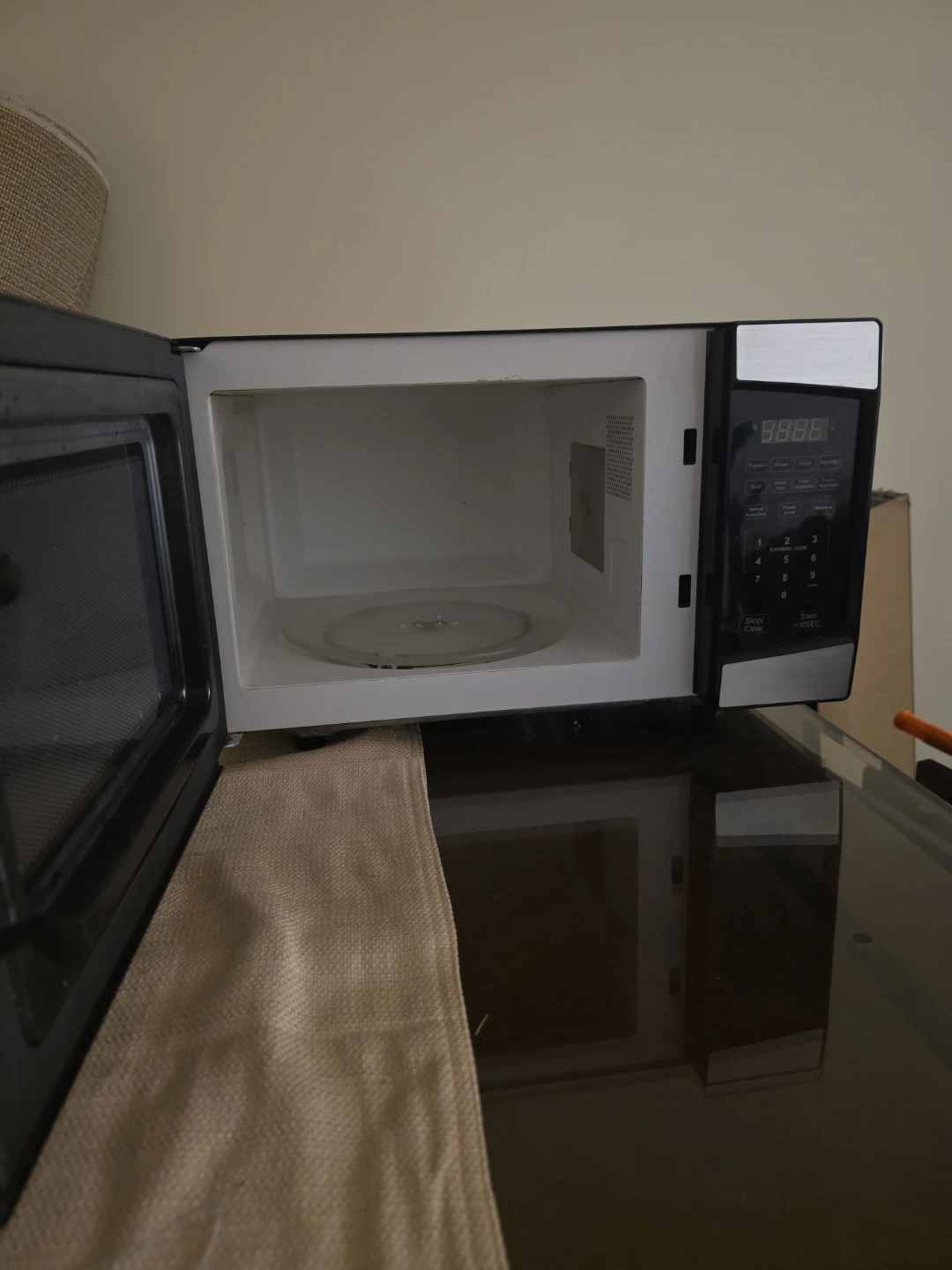 🧡 Free Haier Microwave Oven - photo 2