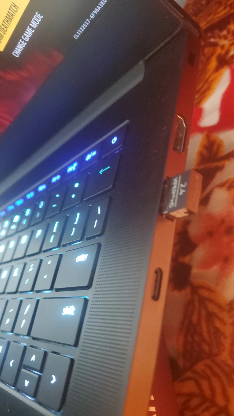 Razer blade laptop 14" 2022 - photo 4