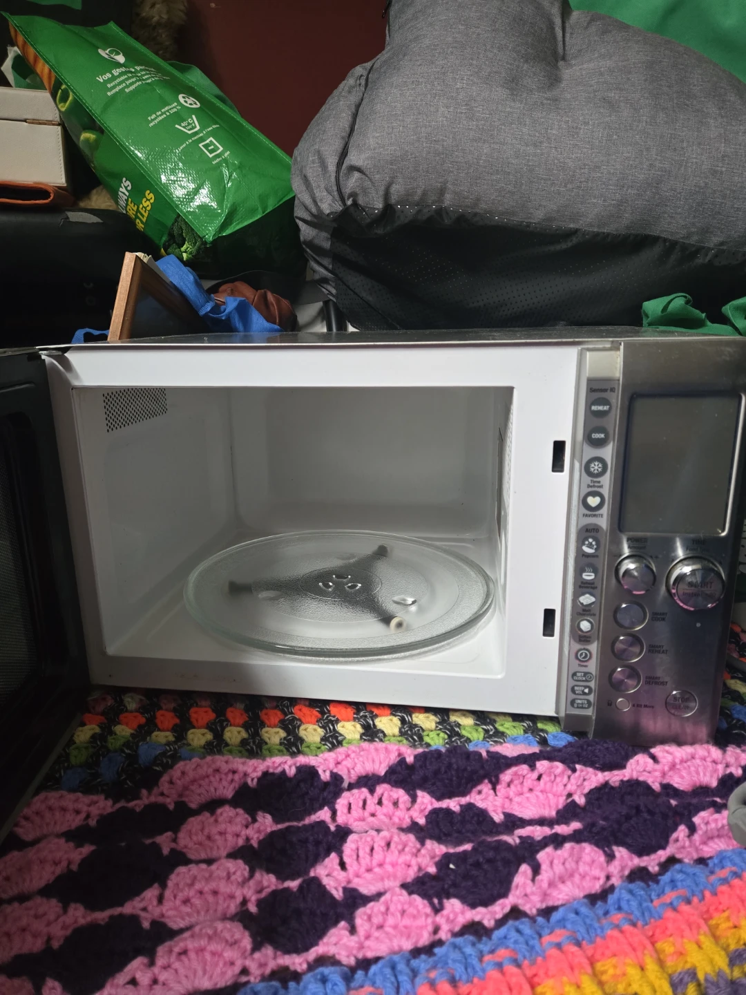 Breville Microwave - photo 2