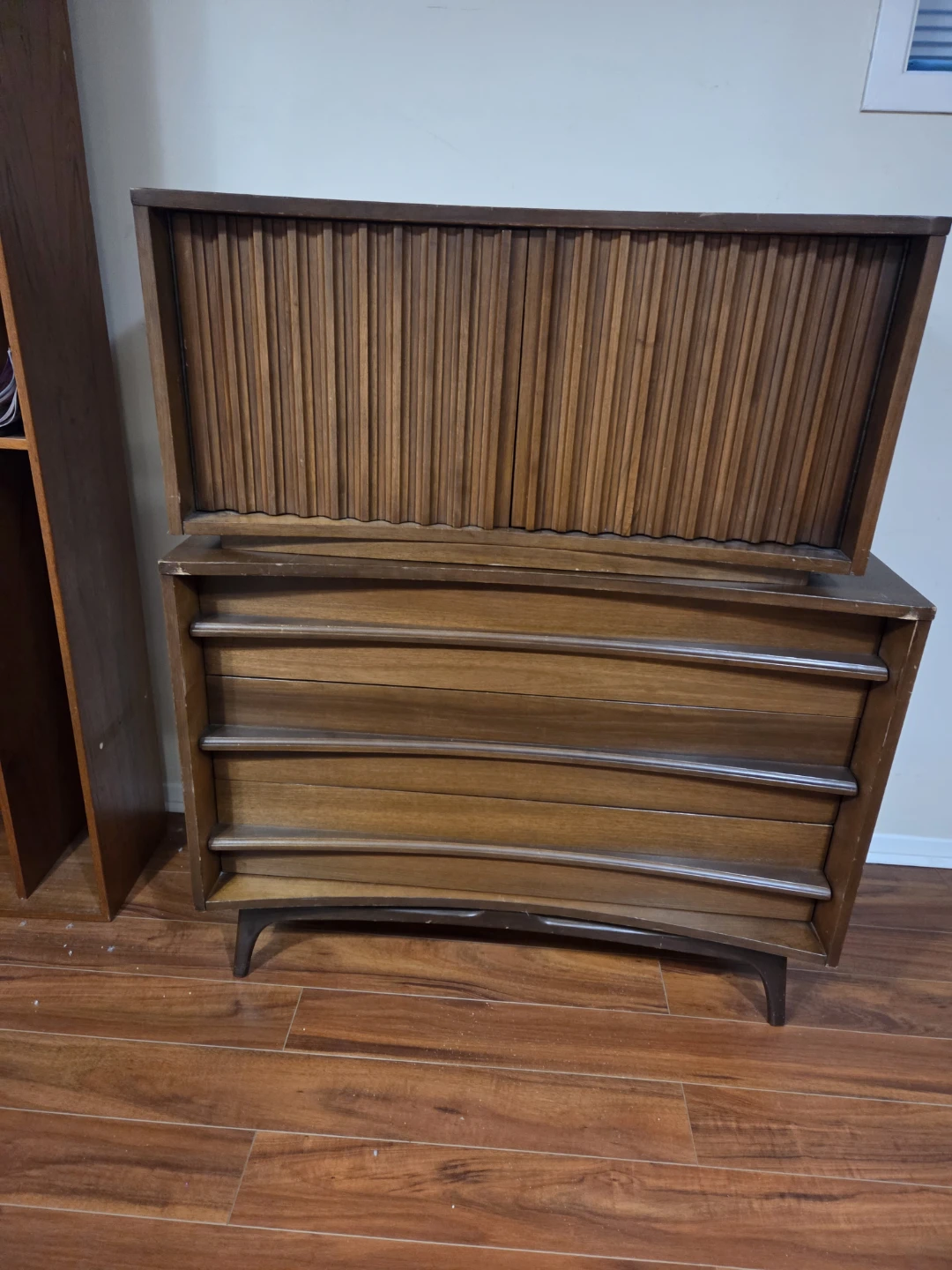 Mid-Century Modern Wood Dresser - photo 4