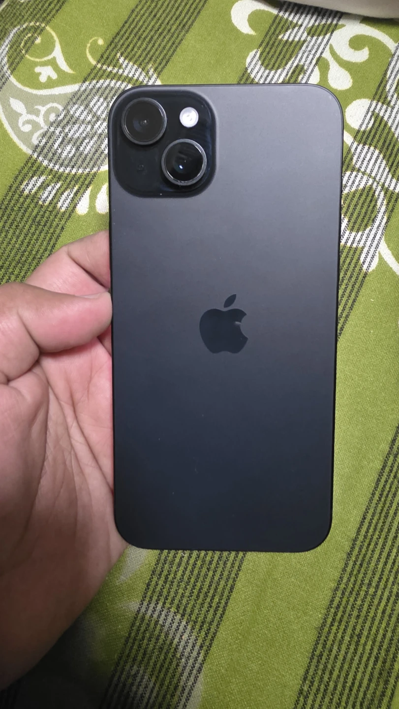 Apple iPhone 15 Plus - photo 2