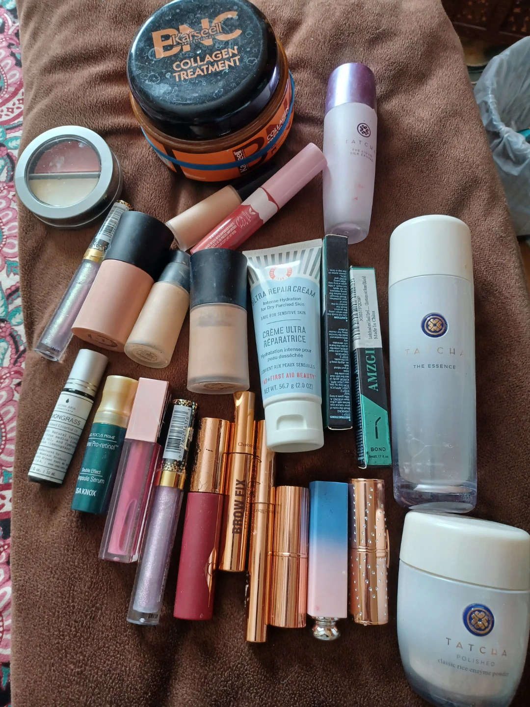 Large high end makeup lot