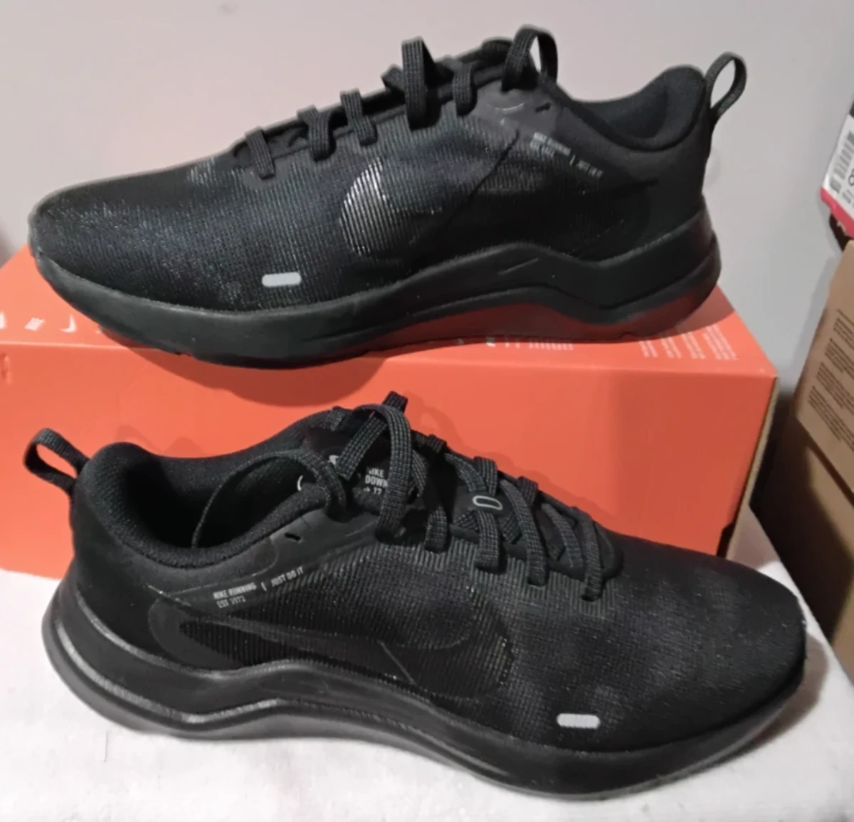 Nike Downshifter 12 Men's Running Shoes - Black - photo 2