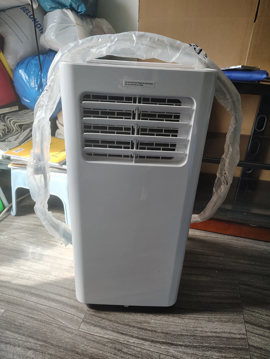 White Portable Air Conditioner Unit with Remote - photo 4