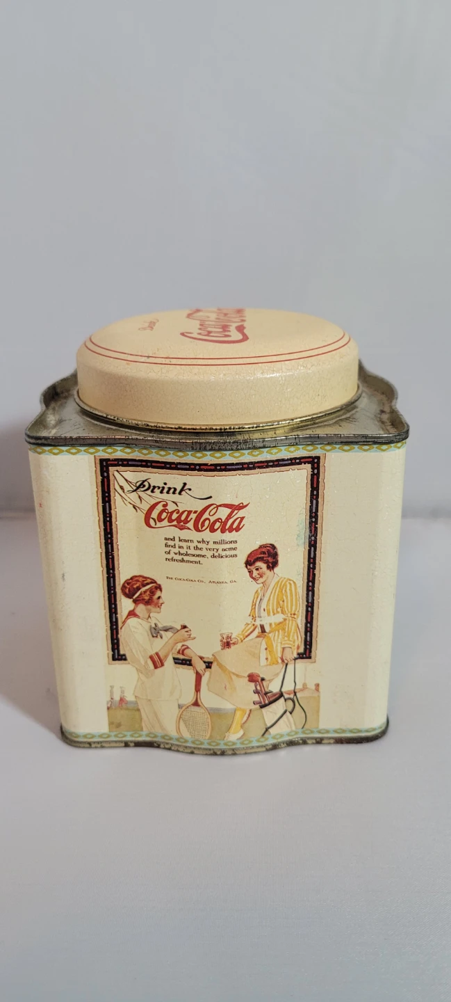 Vintage Coca-Cola Collectible Tin - photo 2