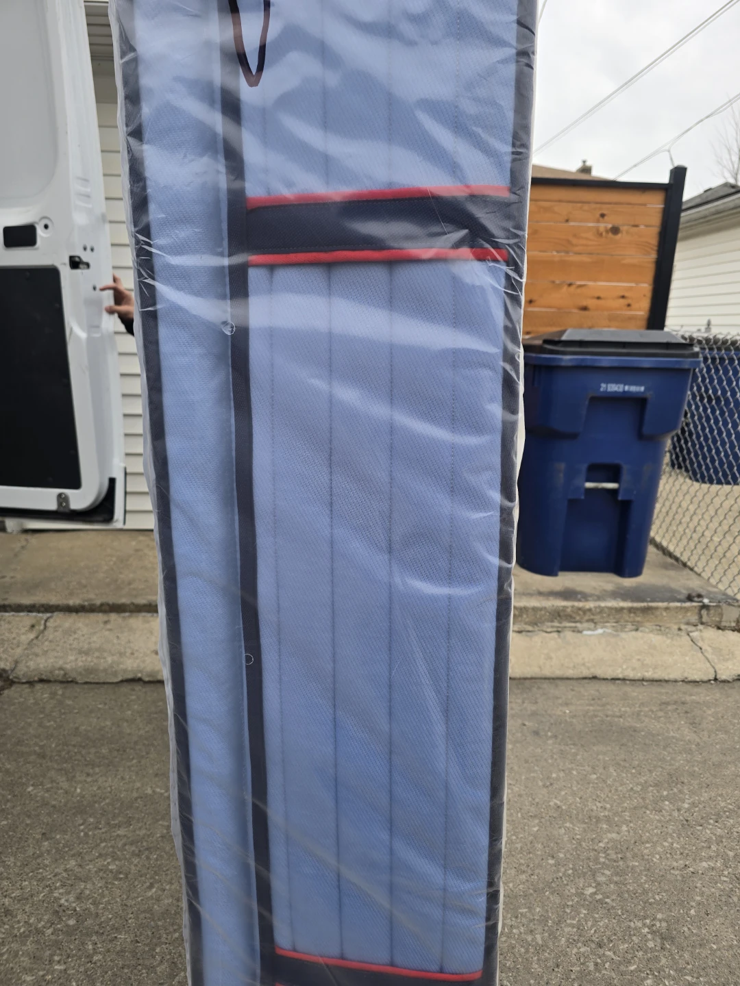 Full Sealy Posturpedic Pro - photo 5