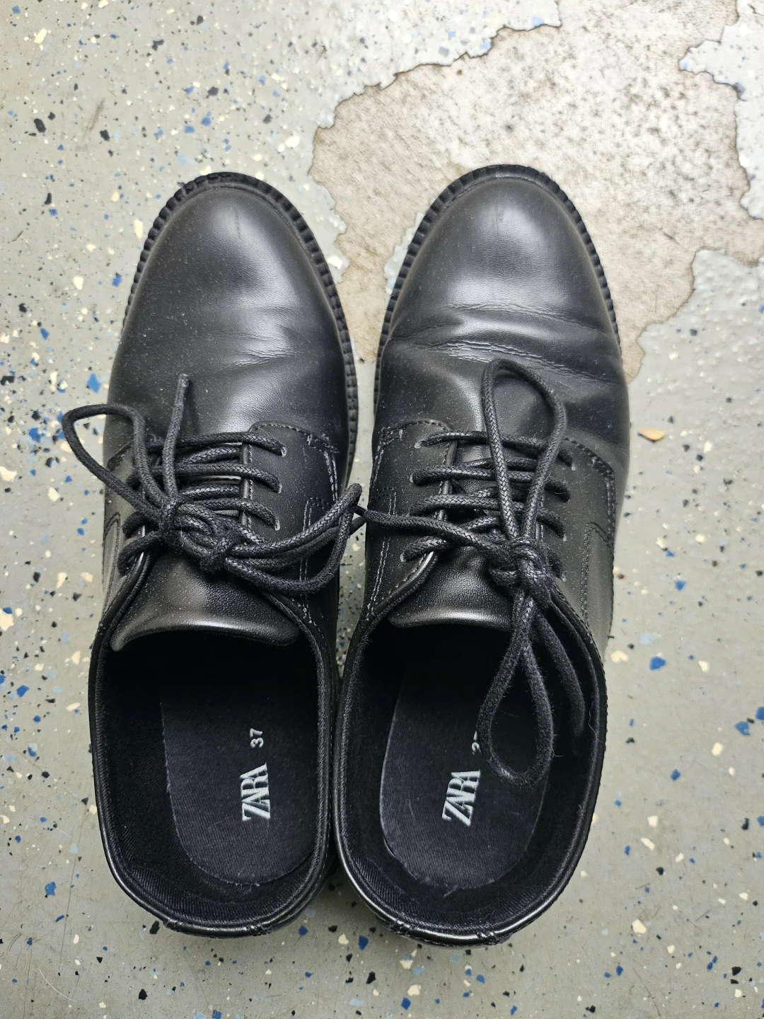 ZARA Black Lace-Up Shoes Size 37