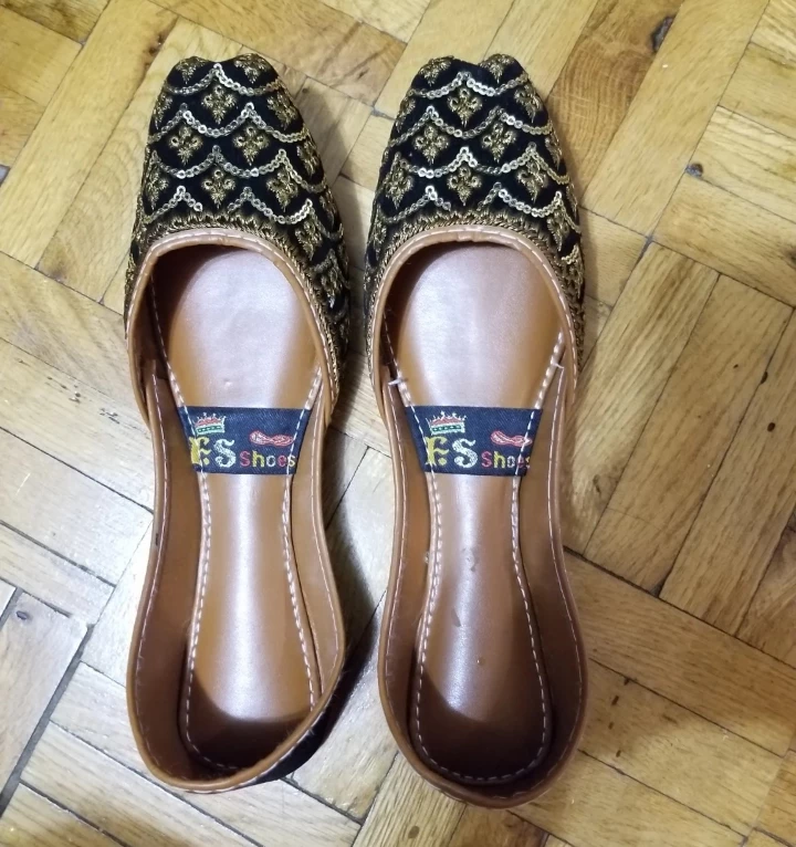 FS Shoes Women's Embellished Flats