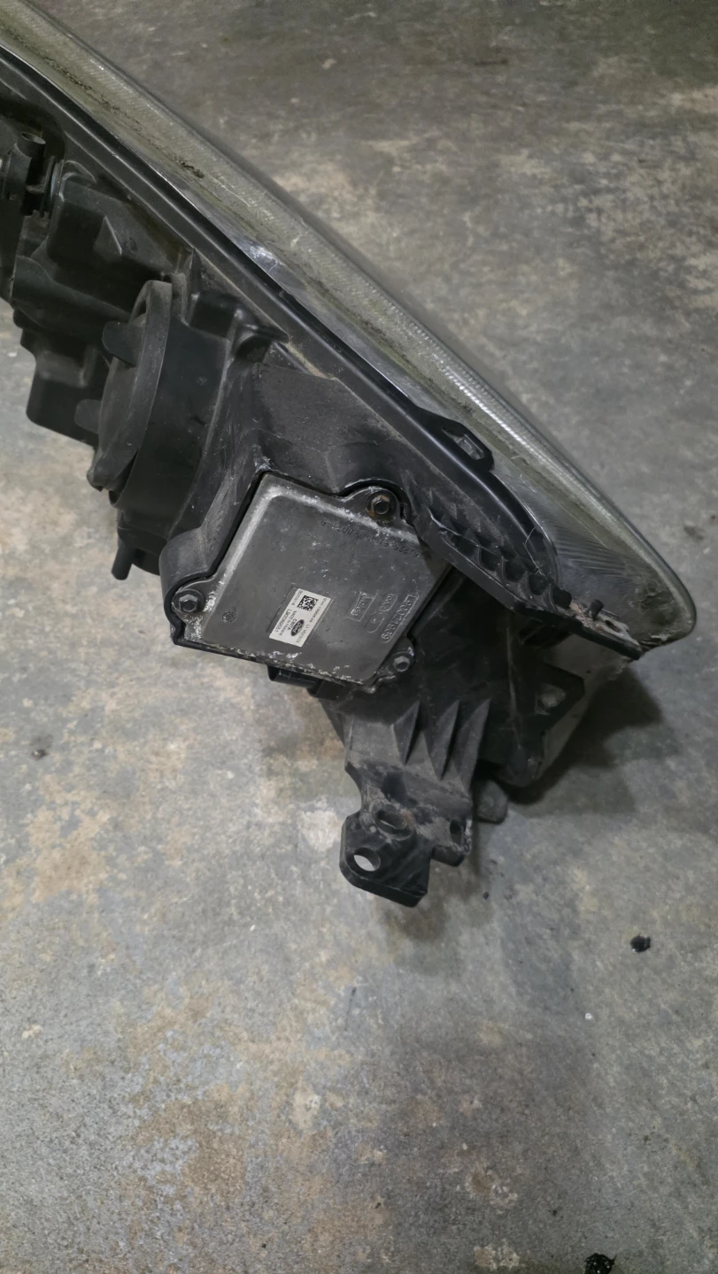 2018 Ford Escape Headlight - photo 3