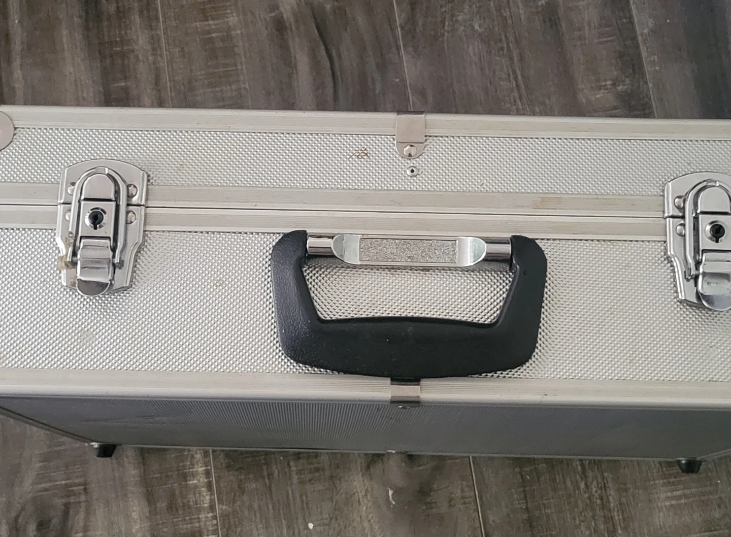 Silver Aluminum Attache Case / Tool Box - photo 2