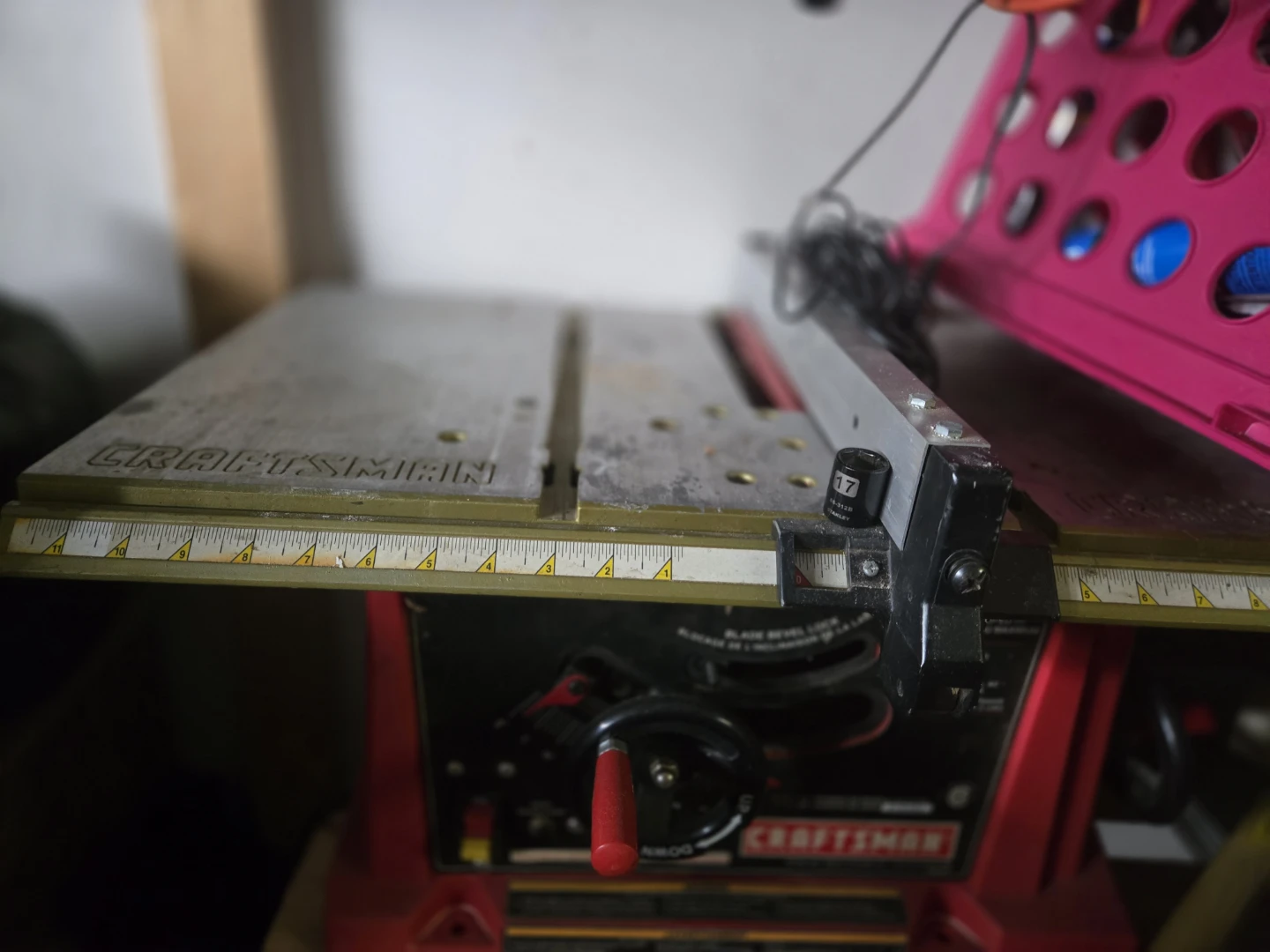 Craftsman 10" Table Saw - photo 2